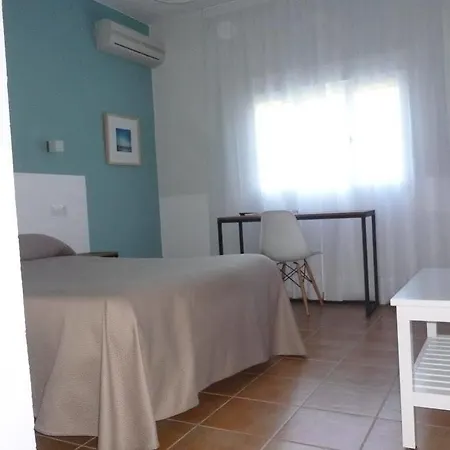 Las Cumbres Hotel *